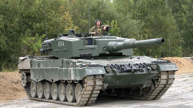 Чехия хочет дополнительно приобрести 14 танков Leopard 2A4 у Германии