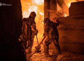 Хроника войны: массированная атака российских беспилотников, успешные удары Украины по военным объектам, бои в Донецкой области