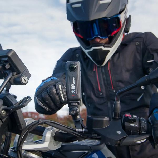 Insta360 выпустила X4 BMW Motorrad Edition с новым режимом Dashcam и эксклюзивным дизайном