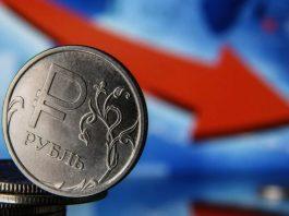 Рубль рухнул, продажи встали: китайские продавцы массово покидают российский рынок