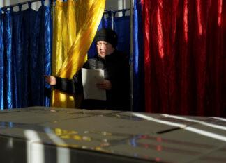 Румыны голосуют на президентских выборах, главные вопросы: инфляция и война в Украине