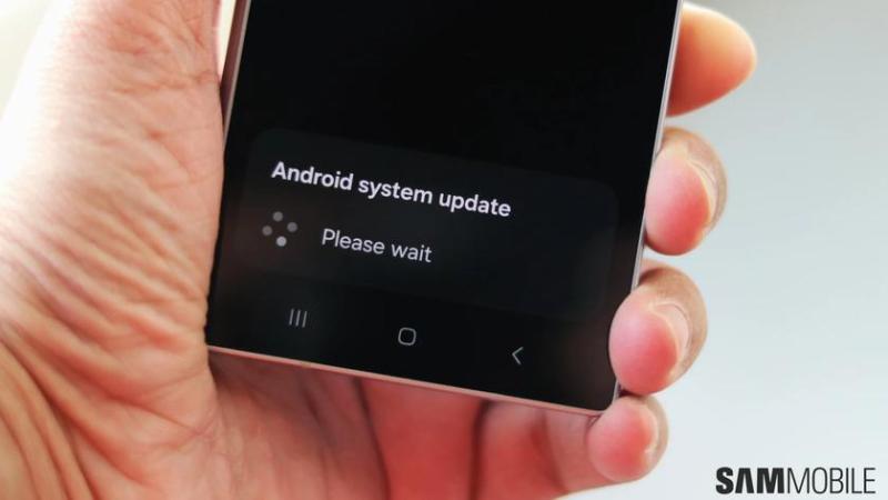 Galaxy S25, вероятно, получит поддержку обновлений без необходимости перезагрузки