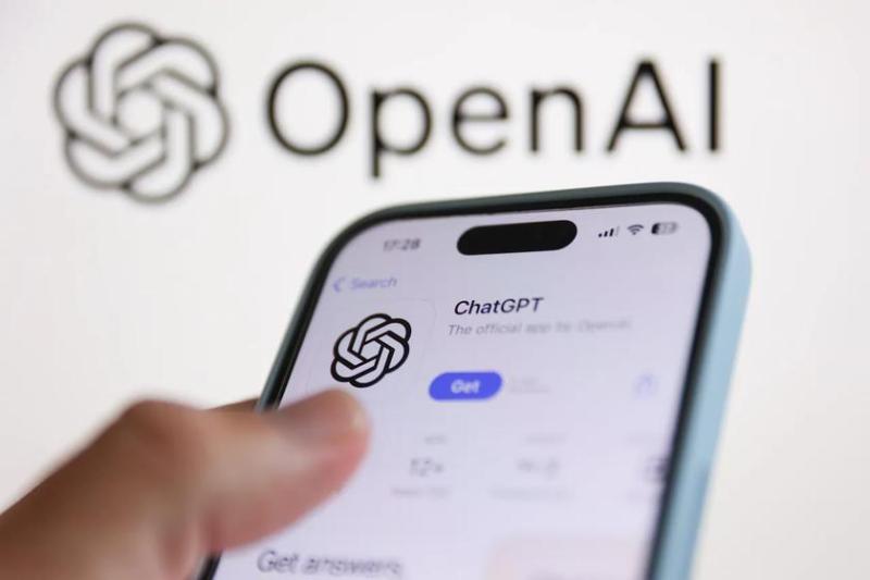 OpenAI обновила ChatGPT и теперь он может видеть объекты и описывать их голосом Санты