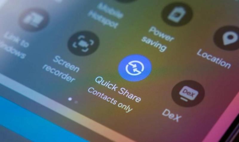 Quick Share в обновлении One UI 7.0 от Samsung получил обмен файлами через интернет