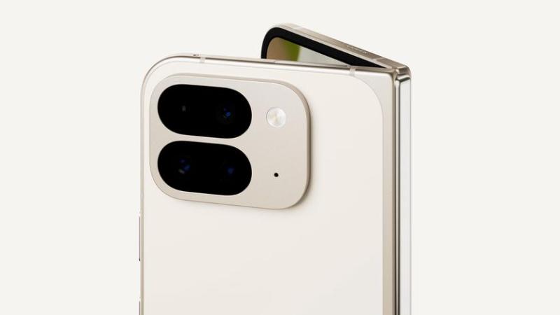 Новая функция Google поможет Pixel 9 Pro Fold точно определять, когда смартфон открыт или закрыт