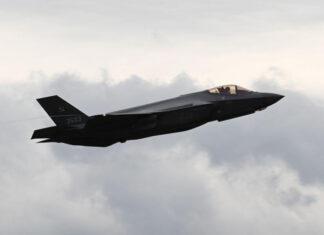 Чехия подтвердила готовность приобрести истребители F-35 у США
