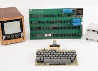 На аукционе продан за $375 тысяч рабочий экземпляр Apple-1 с инструкцией с рукописными заметками Стива Джобса и Стива Возняка