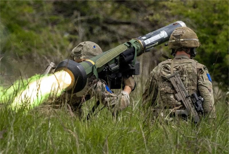 Британская армия впервые осуществила боевой выстрел из Javelin на рекордное расстояние