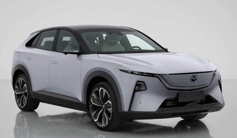 Mazda EZ-60: электрический кроссовер дебютирует в августе, раскрыты характеристики