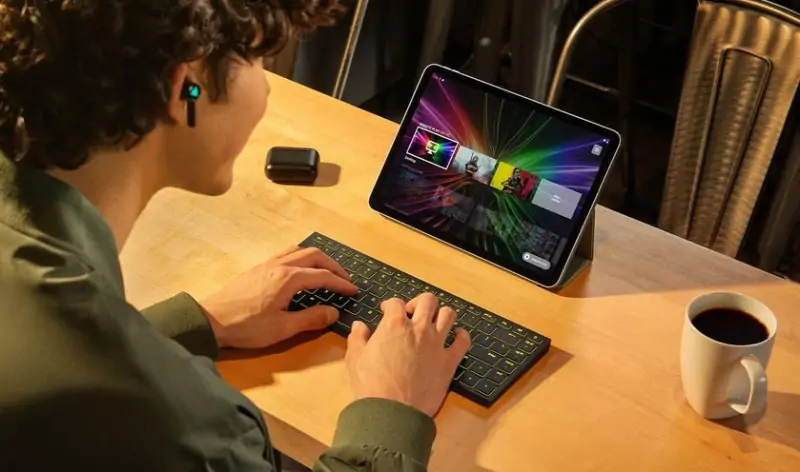 Razer выпустила компактную беспроводную игровую клавиатуру Joro