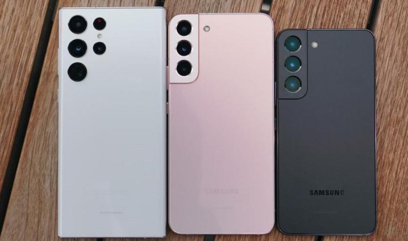 Смартфоны Samsung линейки Galaxy S22 начали получать очередной патч безопасности