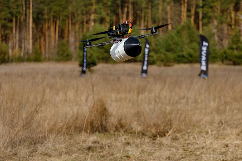 Украина и НАТО проведут конкурс, чтобы найти решение для борьбы с FPV-дронами на оптоволокне
