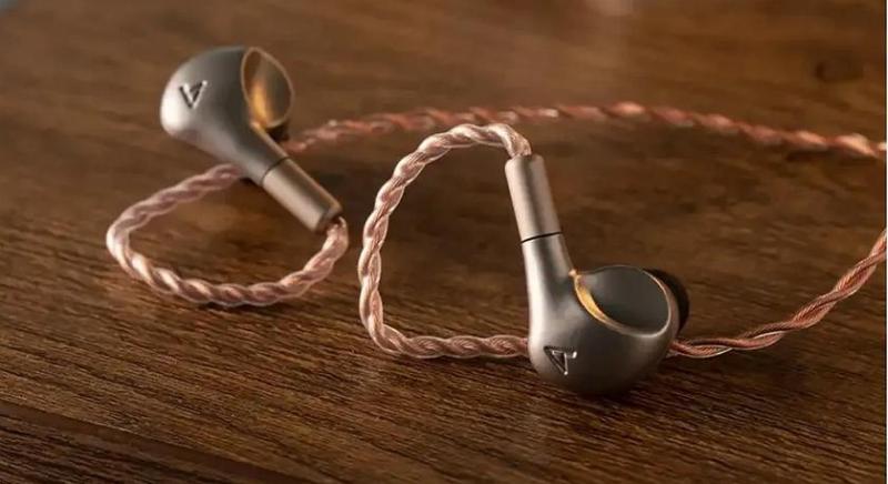 Astell & Kern выпустила премиальные наушники Luna, которые обеспечат высочайшее качество звука и обойдутся в $2700