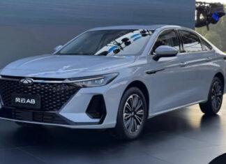 Chery выпустила гибридный седан Fulwin A8 за 11 тысяч долларов с запасом хода 1400 км