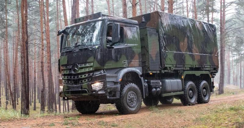 Daimler Truck получила крупный заказ от Бундесвера на грузовики Mercedes Arocs