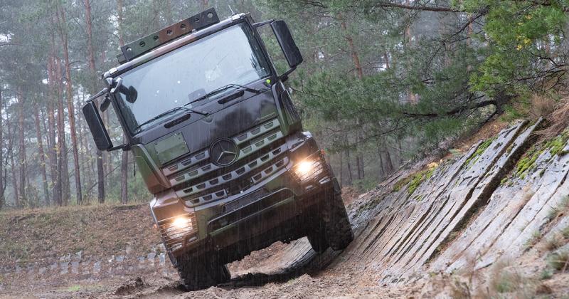 Daimler Truck получила крупный заказ от Бундесвера на грузовики Mercedes Arocs