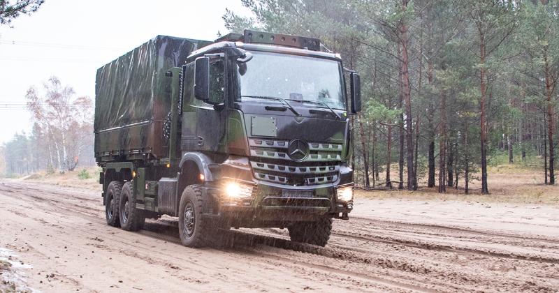 Daimler Truck получила крупный заказ от Бундесвера на грузовики Mercedes Arocs
