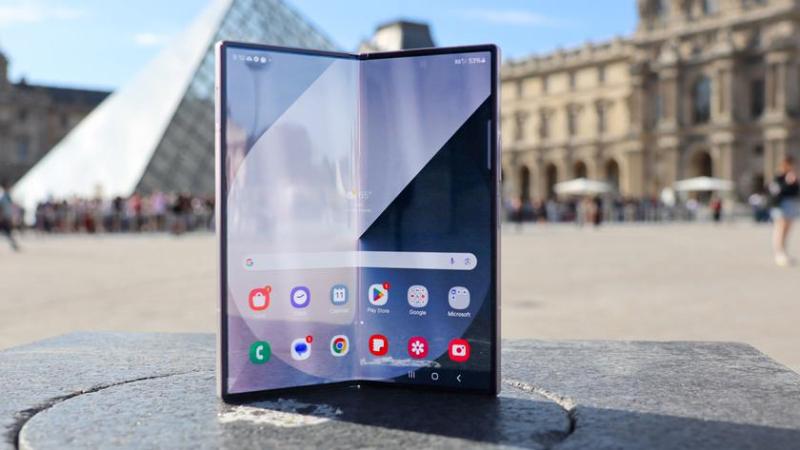 Galaxy Fold 7 может получить Snapdragon 8 Elite - данные FCC