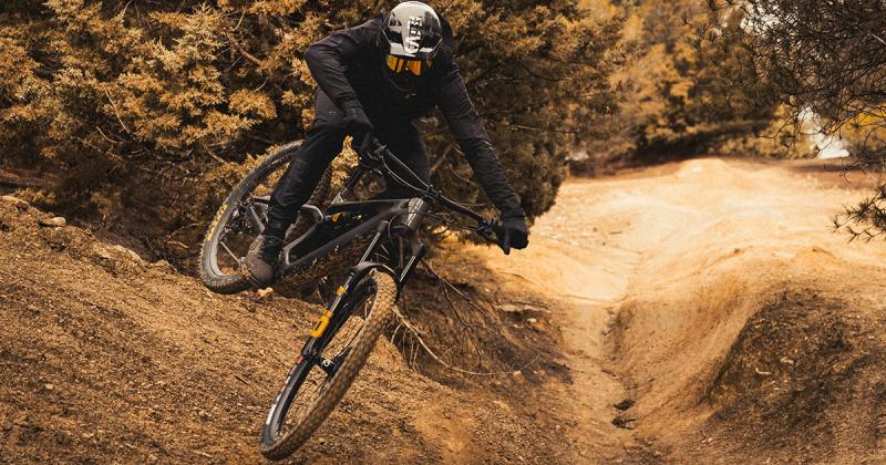 Mahle представила мощный мотор для eMTB — весит 2,5 кг и тянет в гору