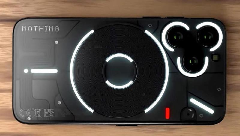 Nothing раскрыла чипсет флагманского Phone (3)