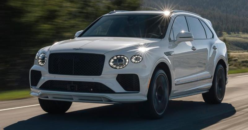 Самый быстрый Bentley Bentayga потерял 4 цилиндра, но научился дрифтить по нажатию кнопки
