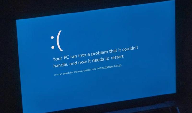 Windows не будет прежней: культовый синий “экран смерти” заменен на мрачное черное уведомление