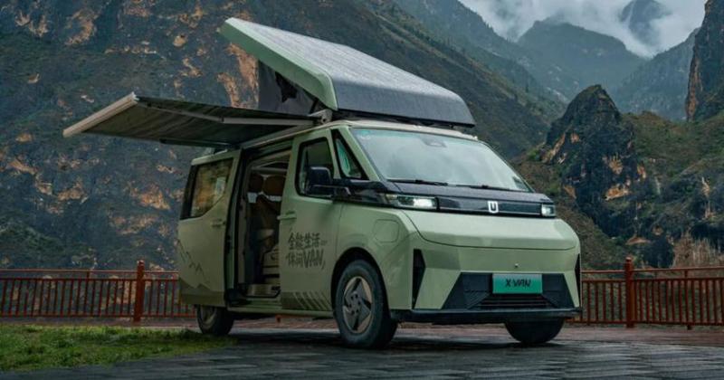 Дочерняя компания Geely представила электрический кемпер в Китае
