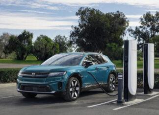 Honda Prologue и Acura ZDX получили доступ к Tesla Supercharger через адаптер NACS-CCS