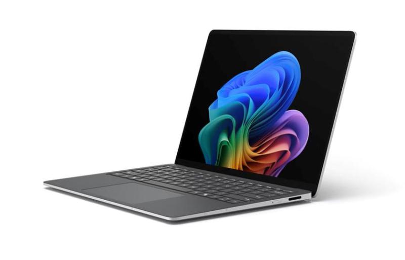 Microsoft анонсировала новую 5G-версию своего ноутбука Surface Laptop