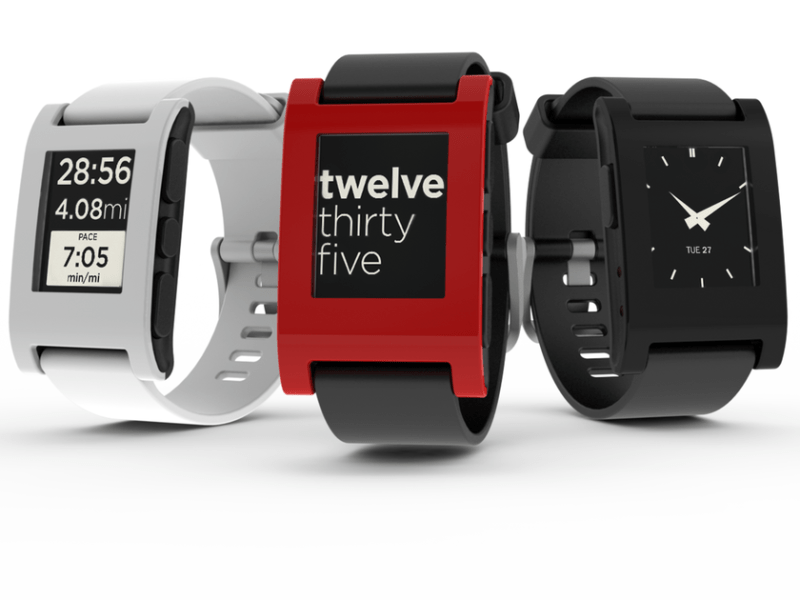 Pebble вернули себе торговую марку и будут снова выпускать часы