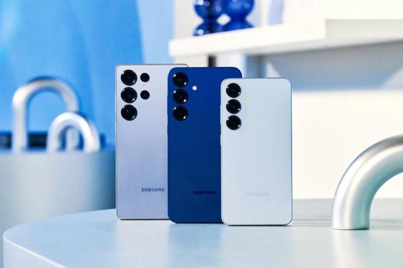 Похоже Samsung отменила выпуск Galaxy S26, его место займет Galaxy S26 Pro
