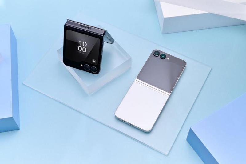 Samsung Galaxy Flip7 FE официально: в чем разница с Galaxy Flip7