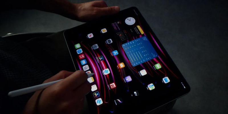 iPad Pro: как новый OLED экран превосходит предыдущие модели?