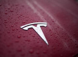 Суд обязал Tesla выплатить $243 млн за смертельное ДТП с участием автопилота