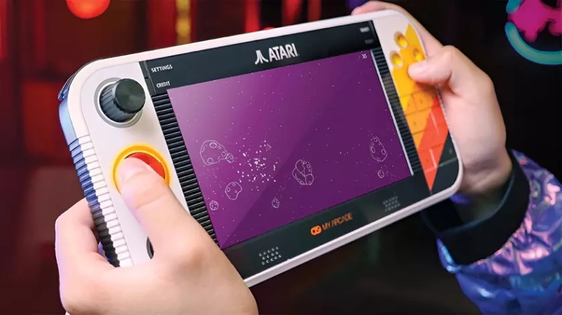 Гейминг на ходу с Gamestation Go: Все, что нужно знать