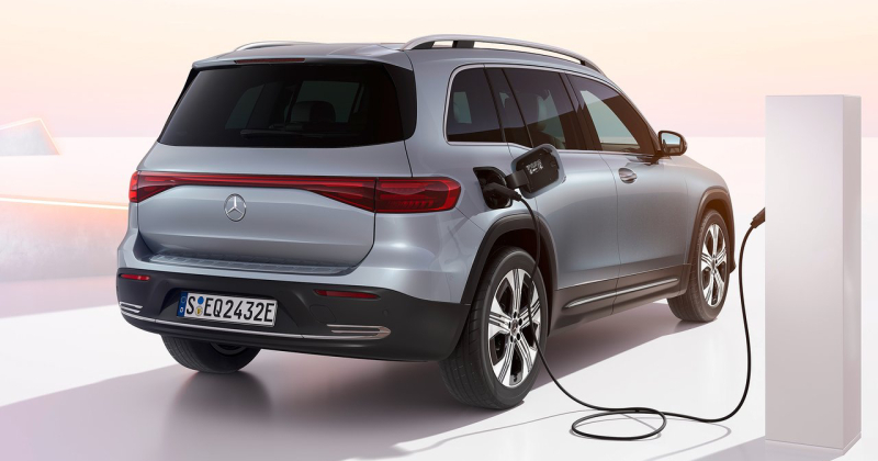 Mercedes-Benz EQB 2024