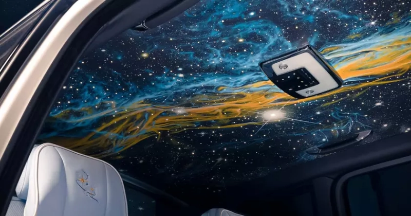 Технологии люкса: Звёздное небо в Rolls-Royce Cullinan