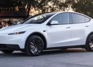 Tesla обрушила цены: Model Y Standard с облегченной комплектацией стала доступнее на $5000