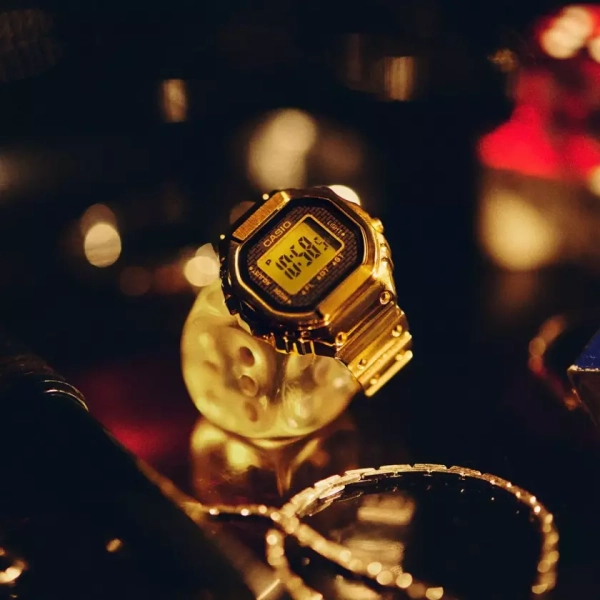 Почему Любители Технологий Обожают Casio CRW-001G-9?