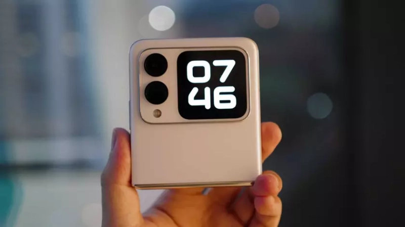 Huawei принимает складное будущее с последней &#39;Flip&#39; инновацией