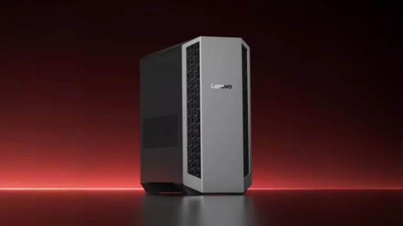 Cutting-Edge Performance: Lenovo Blade 7000 Makes Its Debut