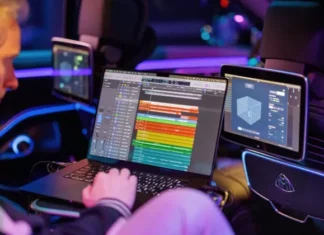 Dolby Atmos в салоне: Mercedes-Benz представил революционную студию звукозаписи на колесах