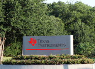 Технологический гигант Texas Instruments модернизирует производство: завод в Далласе уходит в историю