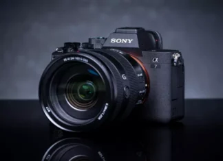 Sony готовит революцию: раскрыты подробности новой полнокадровой беззеркалки α7V