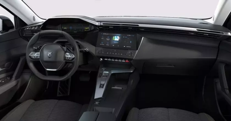 Обзор внутреннего мира Peugeot 308 Style: традиции и инновации