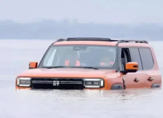 Электрический монстр Jetour G700: как покорить самую широкую реку Китая за считаные минуты