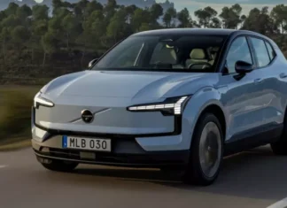 Volvo представила бюджетную версию электрокроссовера EX30 с запасом хода 420 км