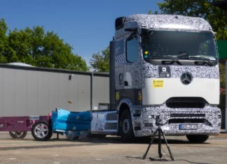 Электробезопасность на высоте: Mercedes-Benz eActros 600 прошел экстремальный краш-тест