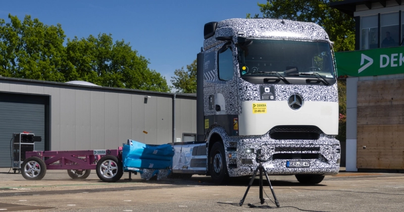 Тяжеловес на испытаниях: краш-тест Mercedes-Benz eActros 600 разобран по полочкам