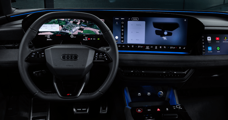 Audi возвращает физические органы управления на рули своих моделей